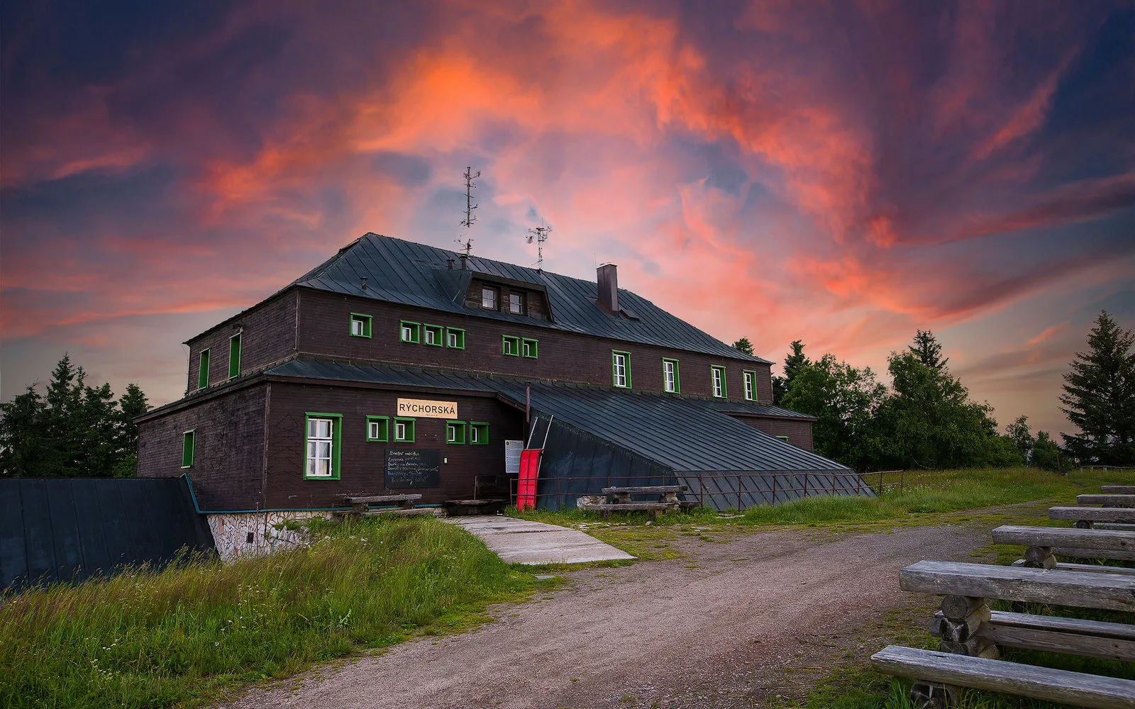 Rýchorská bouda hut